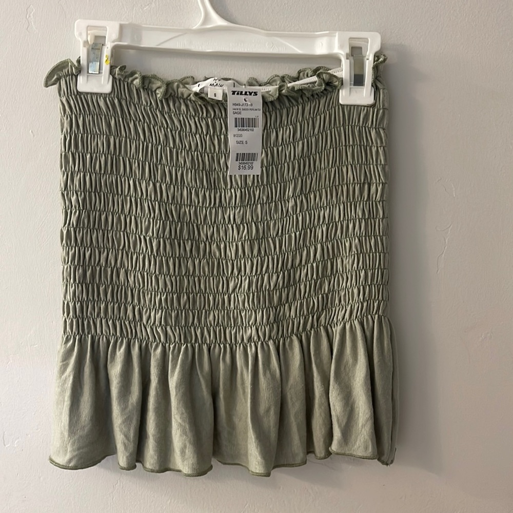 NWT Sage green tube top Ivy and Main/Tilly’s